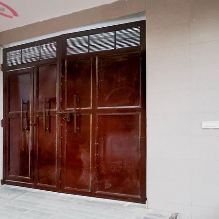Hotel The Arrow Near Paschim Vihar Δελχί Εξωτερικό φωτογραφία