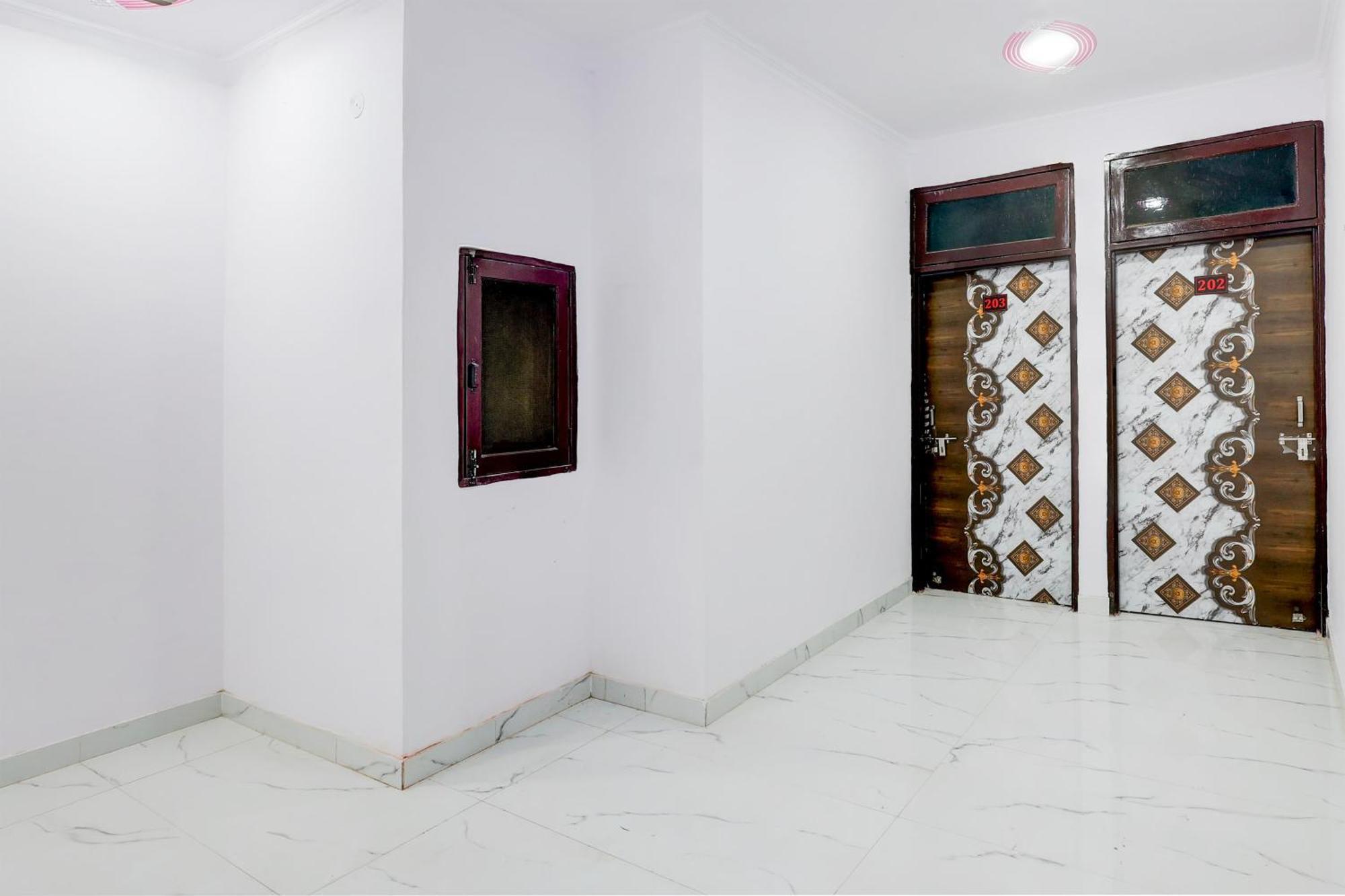 Hotel The Arrow Near Paschim Vihar Δελχί Εξωτερικό φωτογραφία